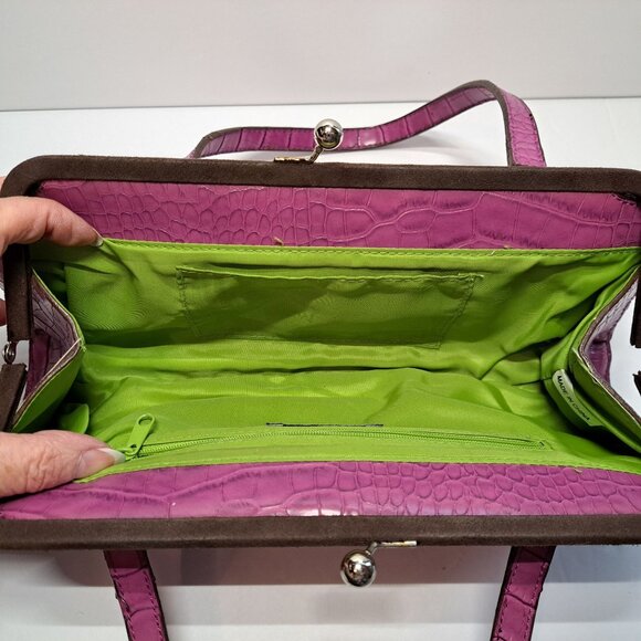 Chinese Laundry Clutch 2 Handle Hot Pink Faux Croc Green Lining Kiss Lock - Picture 7 of 12